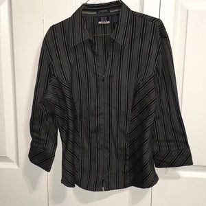 Zip up blouse, women’s size M